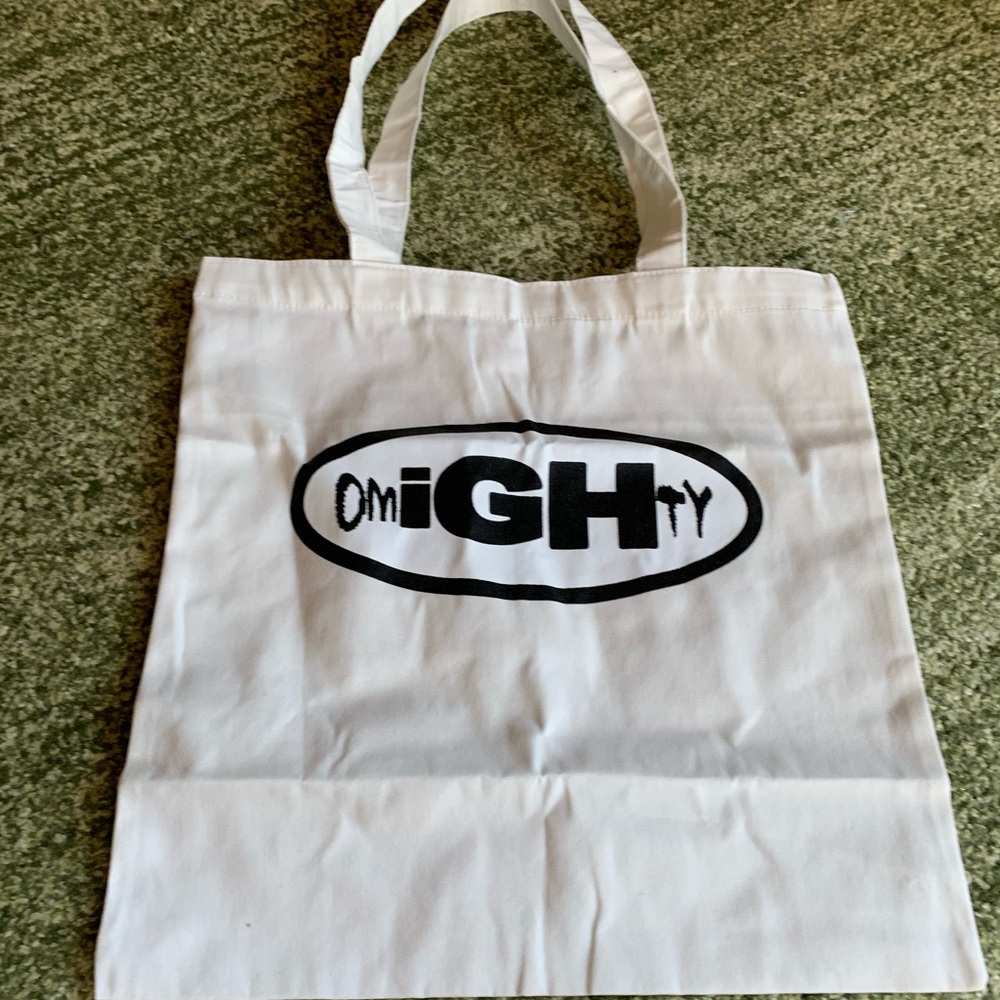omighty tote